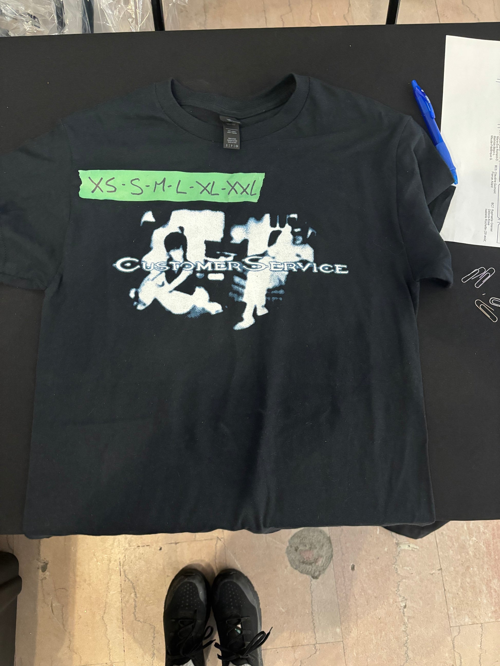 T-shirt noir CUSTOMER SERVICE